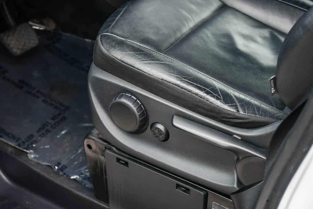 Used 2016 Mercedes-Benz Metris Passenger w/ Active Safety Plus Package image 25
