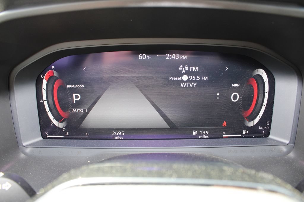 Used 2025 Nissan Rogue Platinum AWD/4WD image 13
