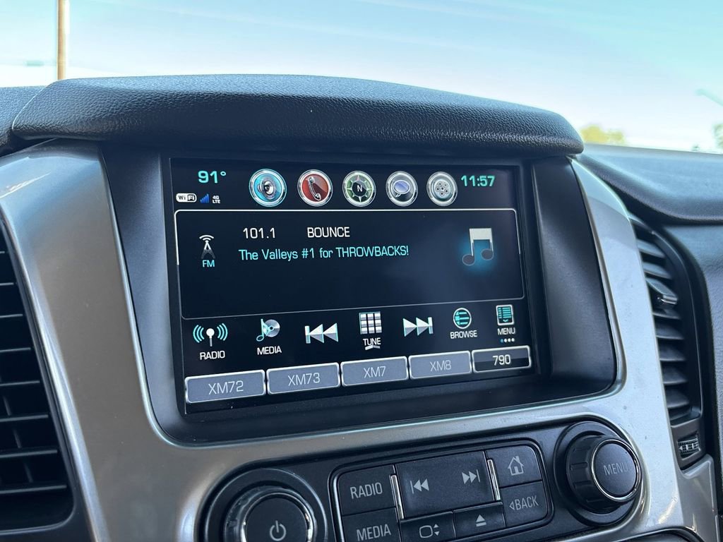 Used 2018 Chevrolet Suburban LT w/ LT Signature Package AWD/4WD image 25