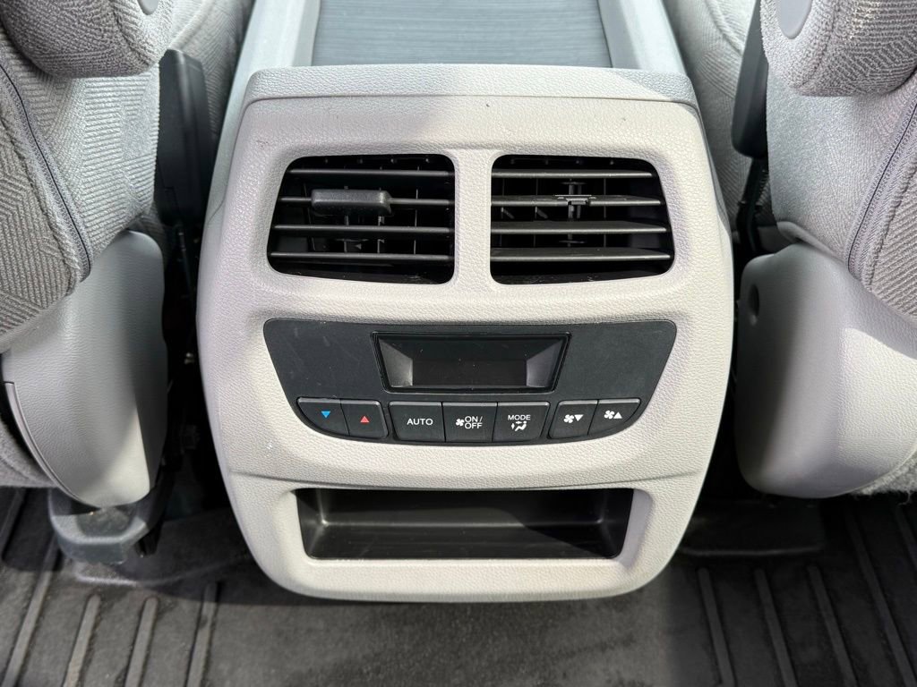 Used 2019 Honda Pilot EX image 24