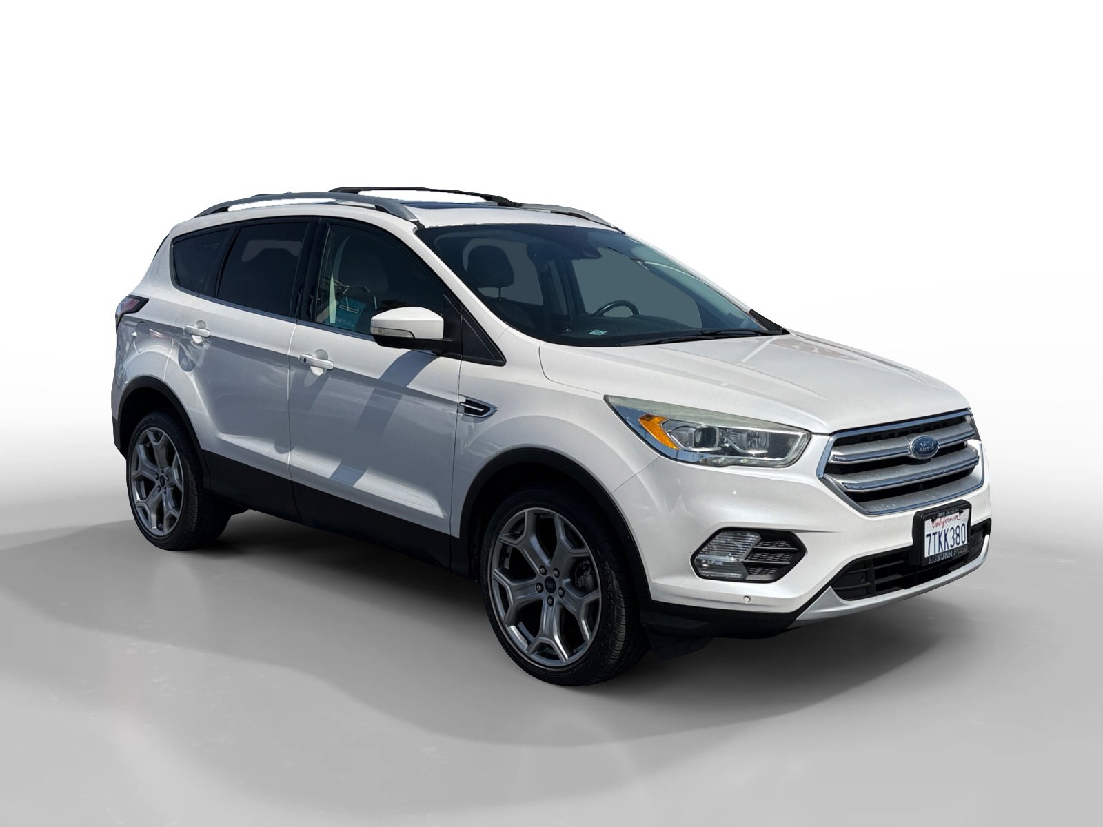 Used 2017 Ford Escape Titanium w/ Equipment Group 301A AWD/4WD image 7