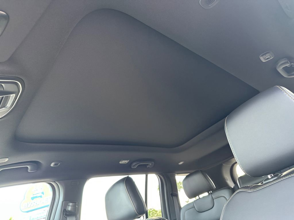New 2026 Jeep Grand Cherokee Limited AWD/4WD image 22