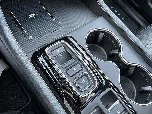 Used 2025 Honda Pilot Elite image 26