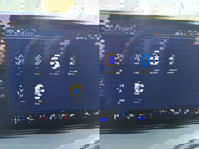 New 2026 Chevrolet Traverse LT w/ Midnight/Sport Edition image 17