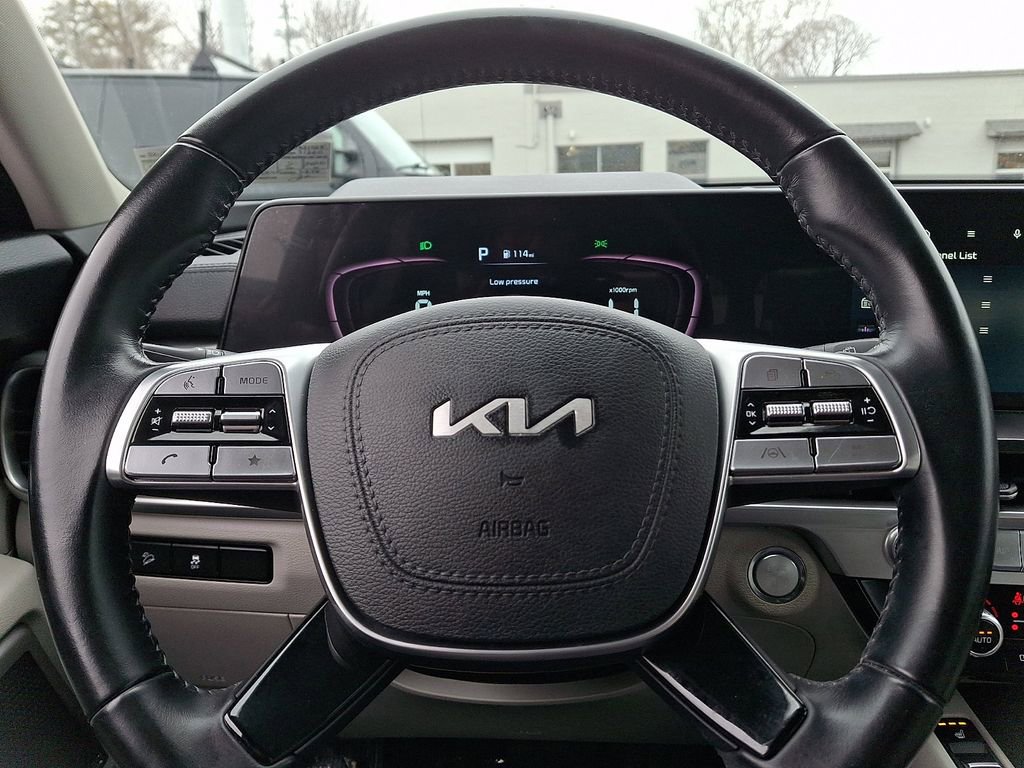 Certified 2023 Kia Telluride S FWD image 22