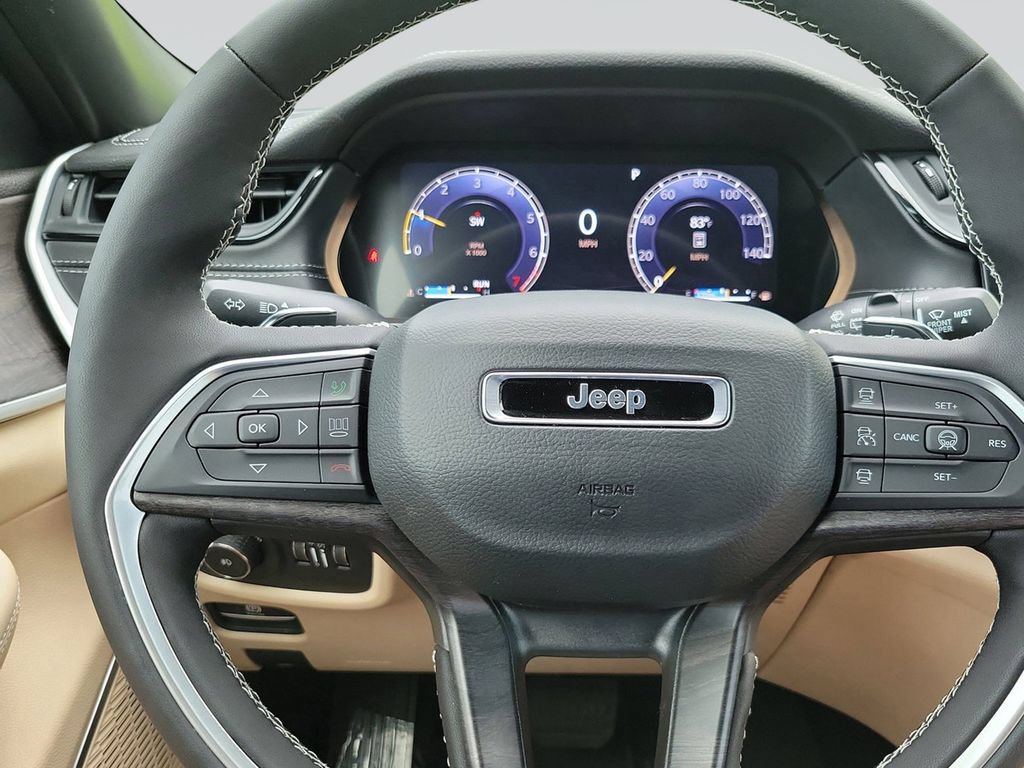 New 2026 Jeep Grand Cherokee Limited w/ Limited Altitude Package RWD image 12