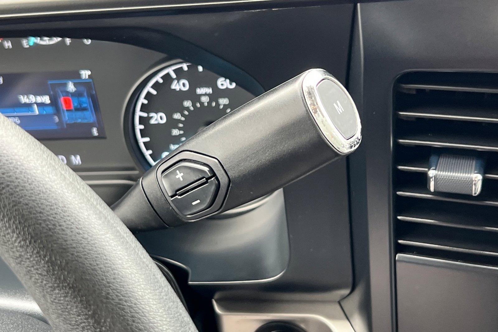 Certified 2024 Ford F350 XLT image 21