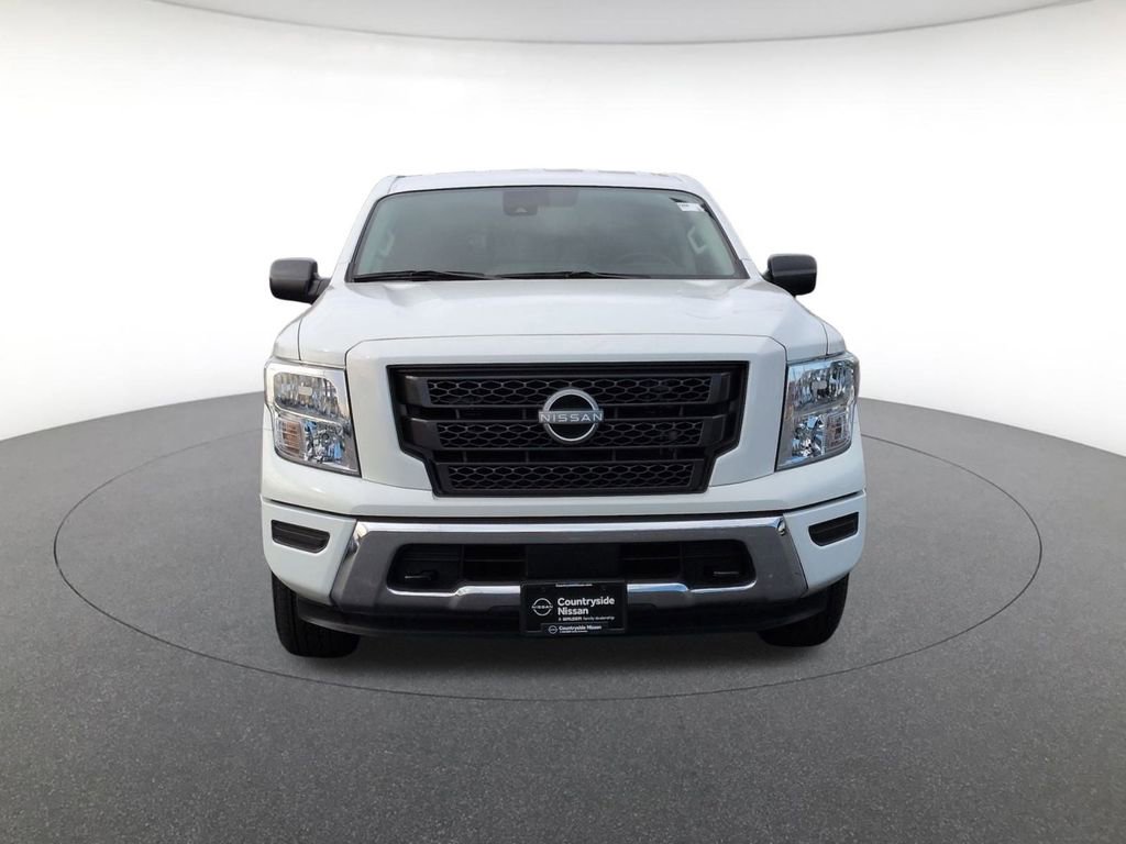 Used 2024 Nissan Titan SV w/ Accessory Utility Package image 2