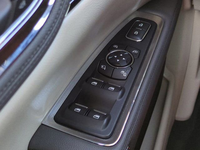 Used 2019 Lincoln Continental Reserve image 23