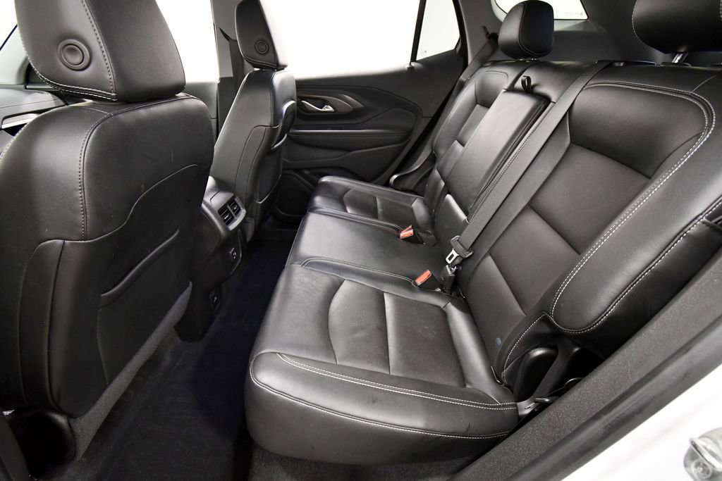 Used 2022 GMC Terrain SLT w/ LPO, Floor Liner Package image 15
