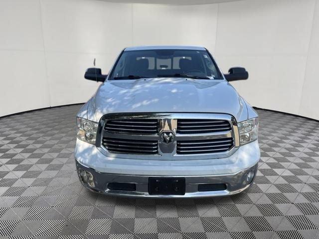 Used 2017 RAM 1500 Classic SLT w/ SLT Plus D←cor Group AWD/4WD image 12