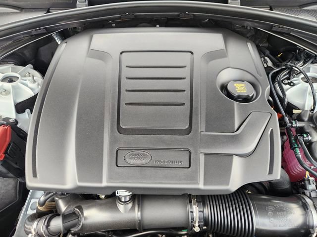 Used 2026 Land Rover Range Rover Velar S image 32