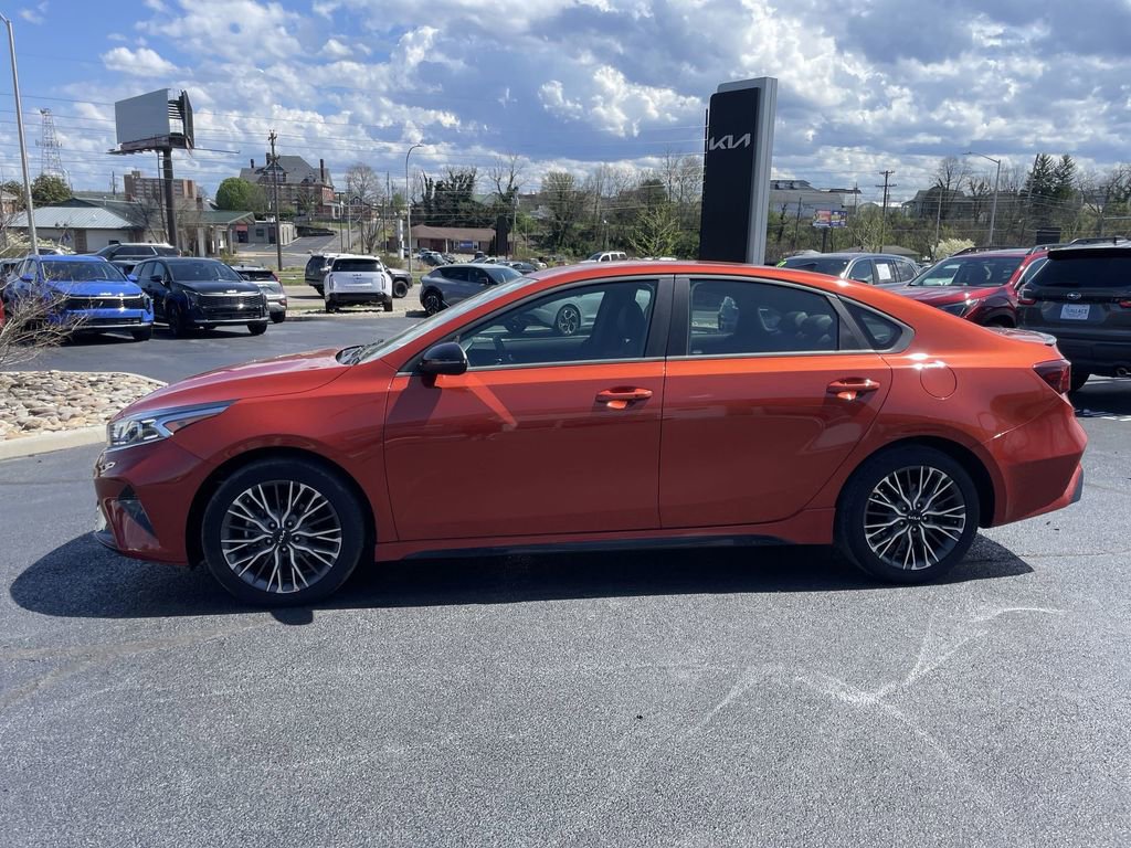 Certified 2023 Kia Forte GT-Line w/ GT-Line Technology Package image 3