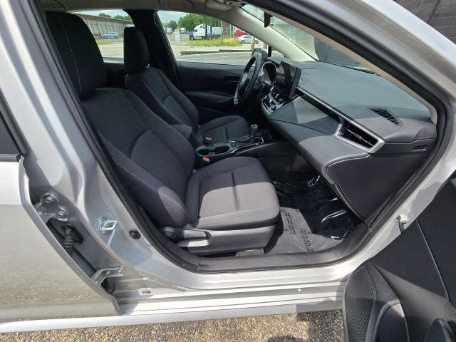 Used 2023 Toyota Corolla LE FWD image 15