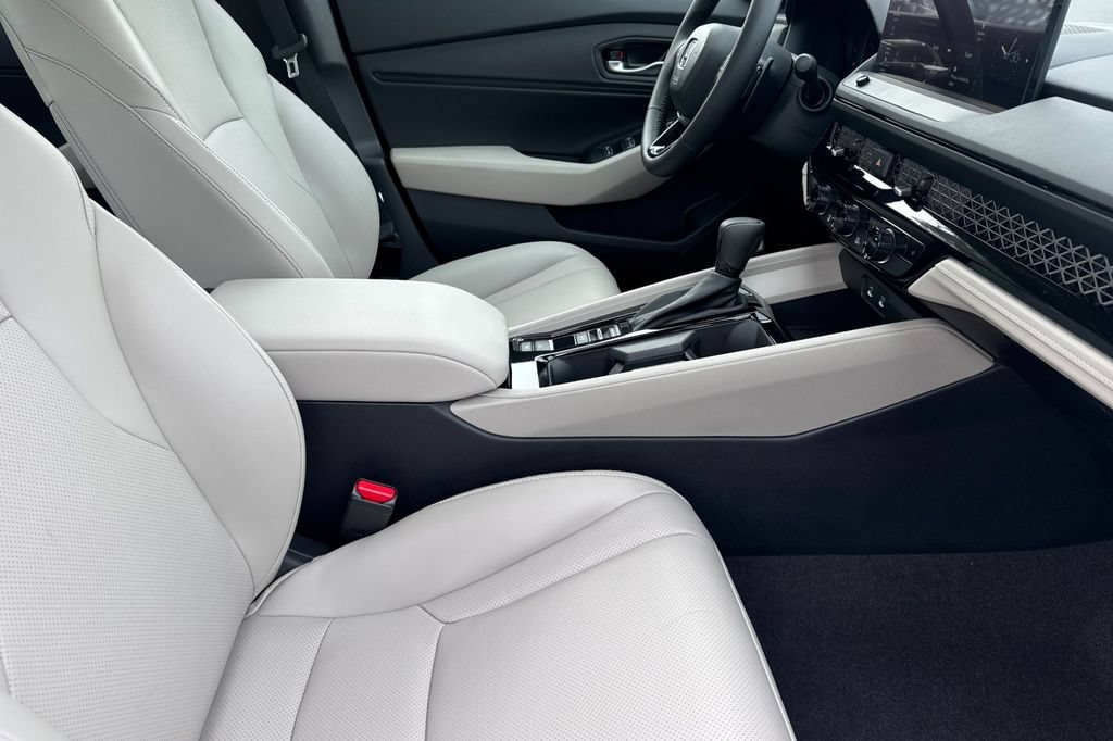 New 2026 Honda Accord EX-L image 14