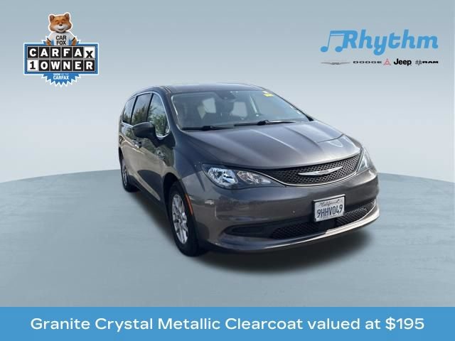 Used 2023 Chrysler Voyager LX FWD image 1