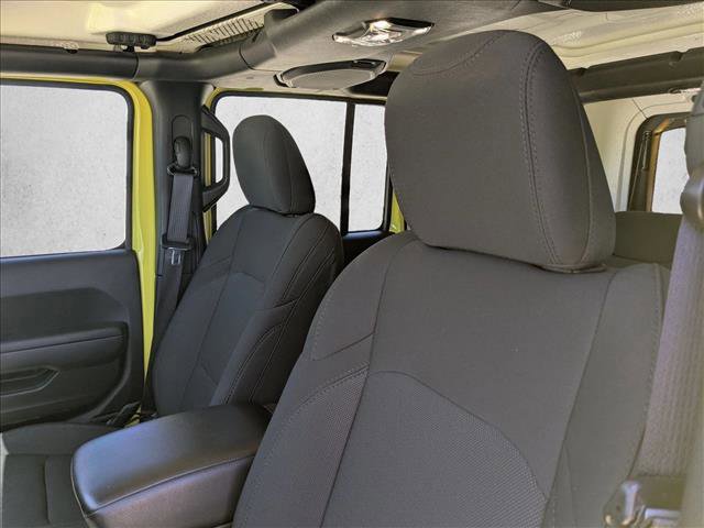 Used 2023 Jeep Wrangler Sport S image 15