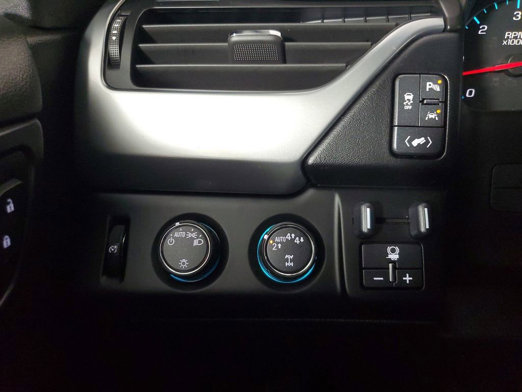 Used 2017 Chevrolet Suburban LT w/ Max Trailering Package image 35