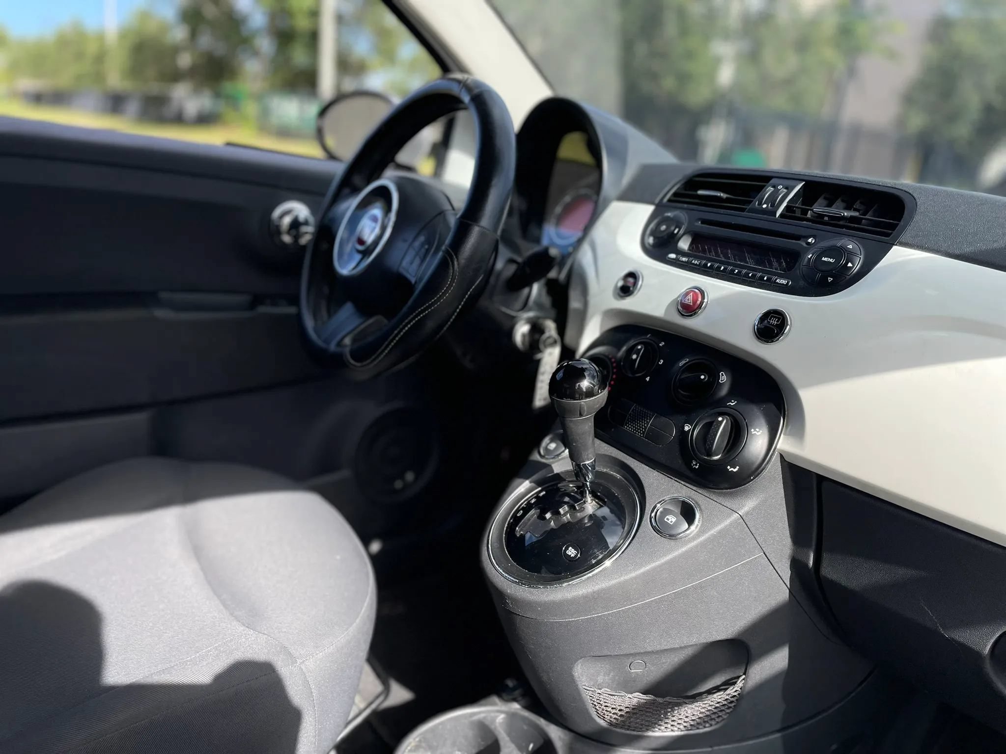 Used 2013 FIAT 500 Pop FWD image 22