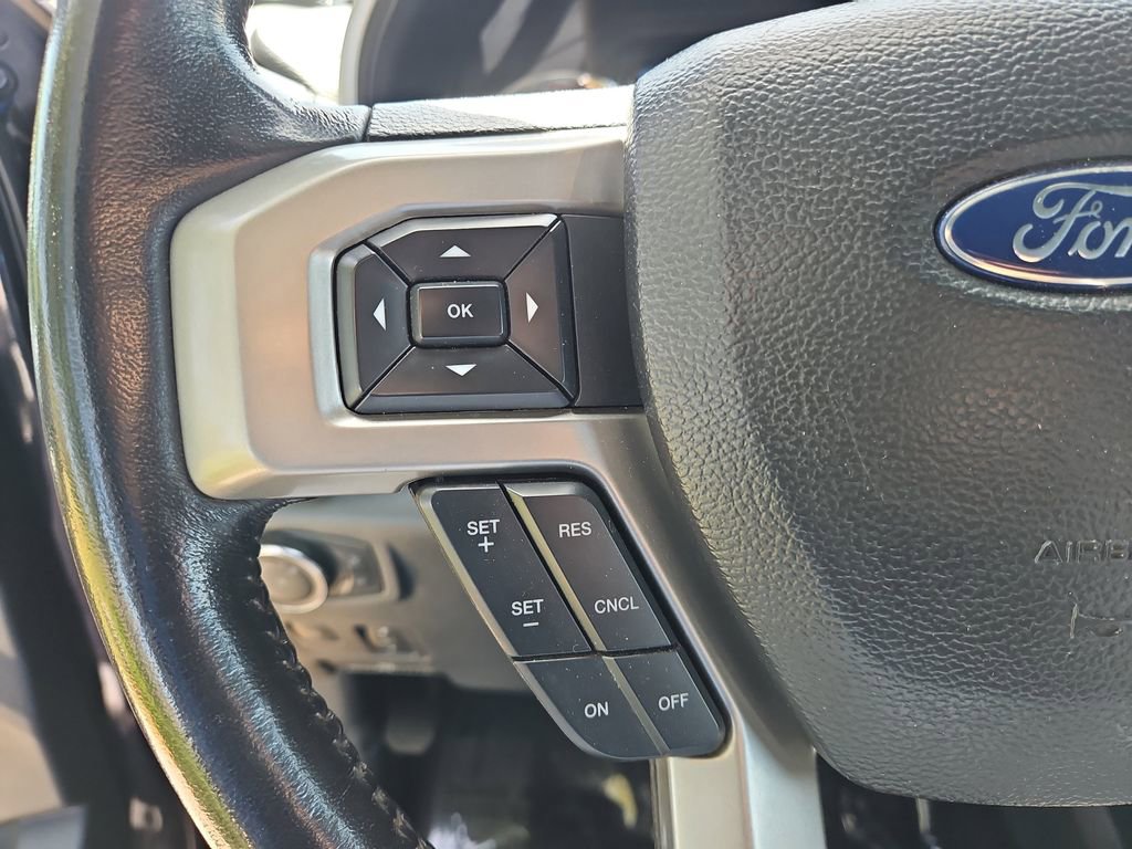 Used 2022 Ford F350 Lariat w/ Tremor Off-Road Package image 19