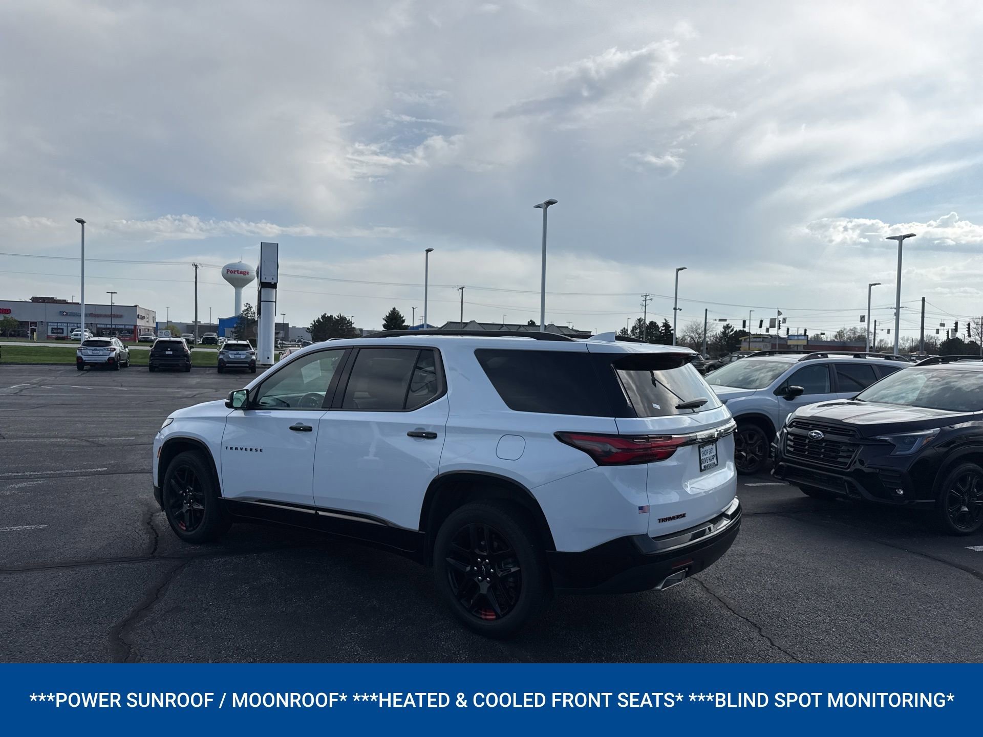 Used 2023 Chevrolet Traverse Premier w/ Redline Edition image 4