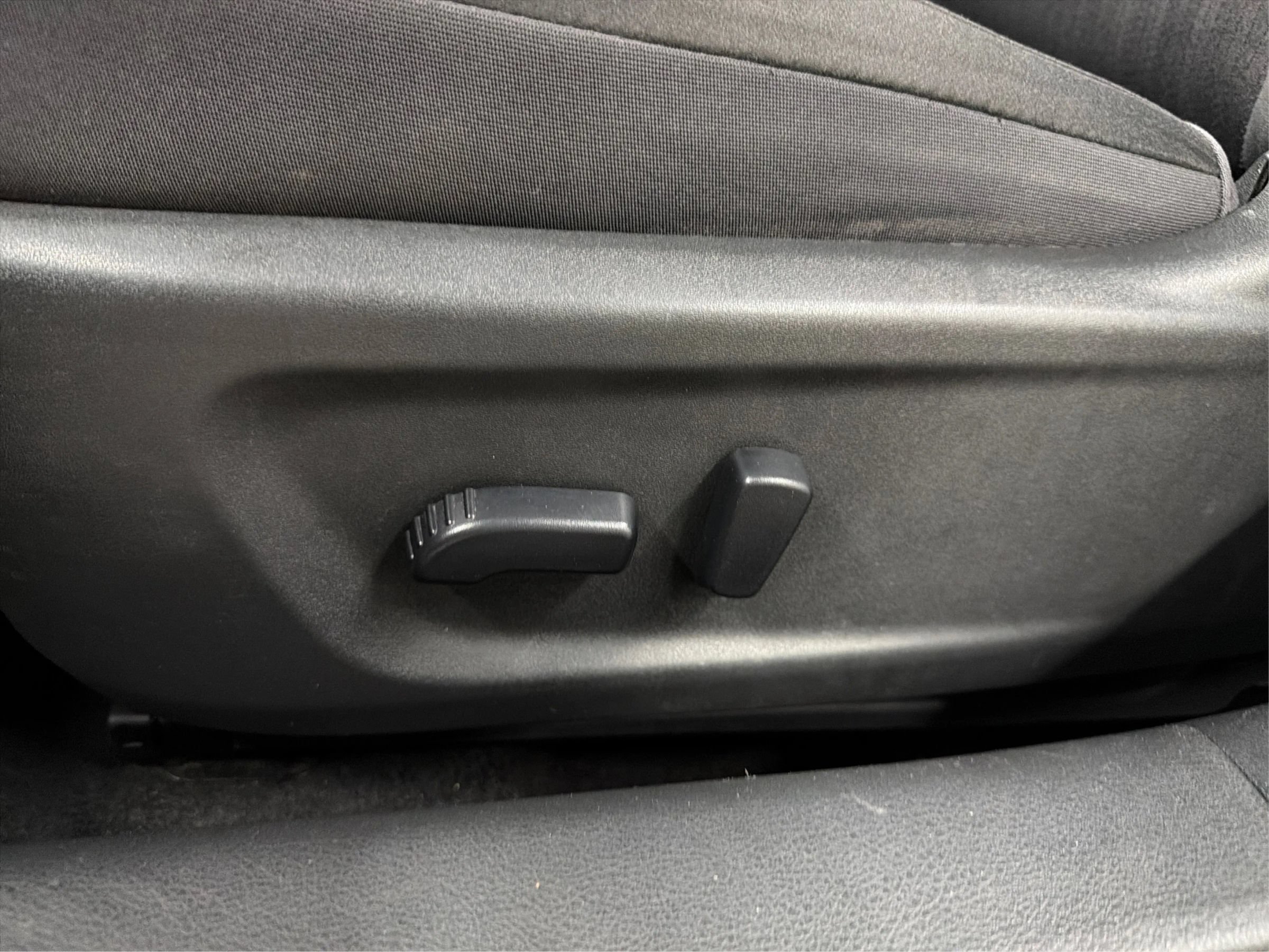 Used 2019 Nissan Altima 2.5 S FWD image 32