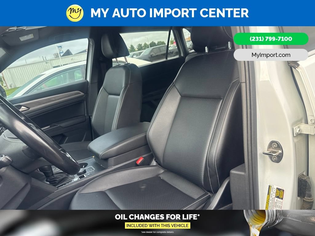 Used 2020 Volkswagen Atlas Cross Sport SE w/ Towing Package AWD/4WD image 7