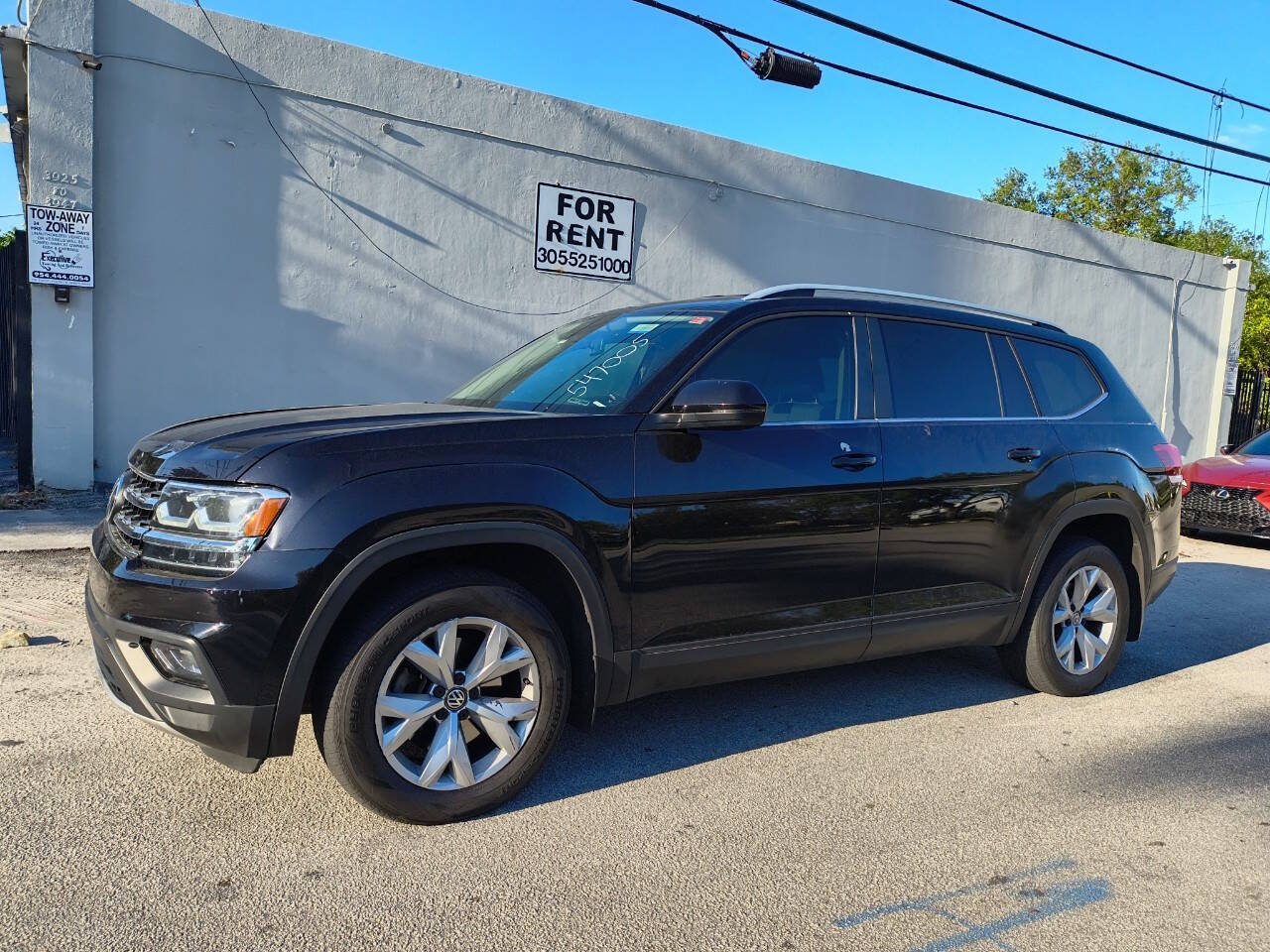 Used 2018 Volkswagen Atlas SE FWD image 3