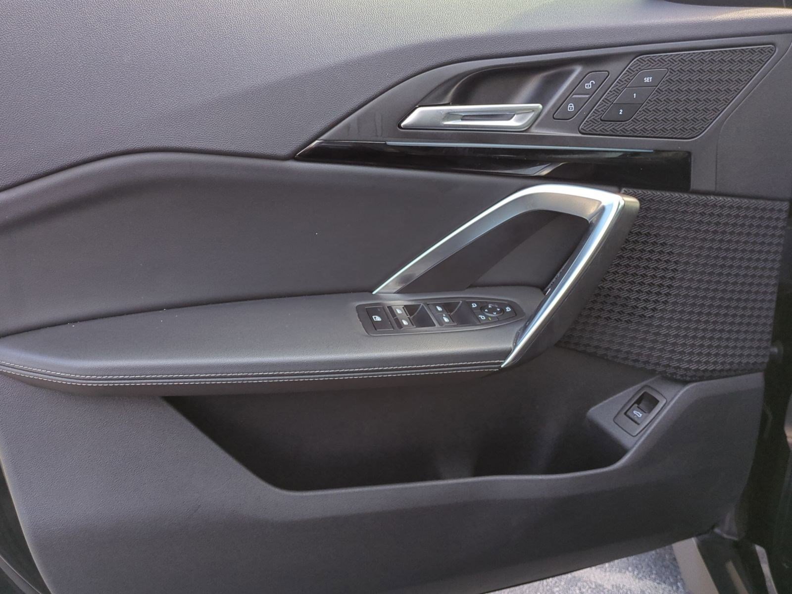 Used 2023 BMW X1 xDrive28i w/ Convenience Package image 14