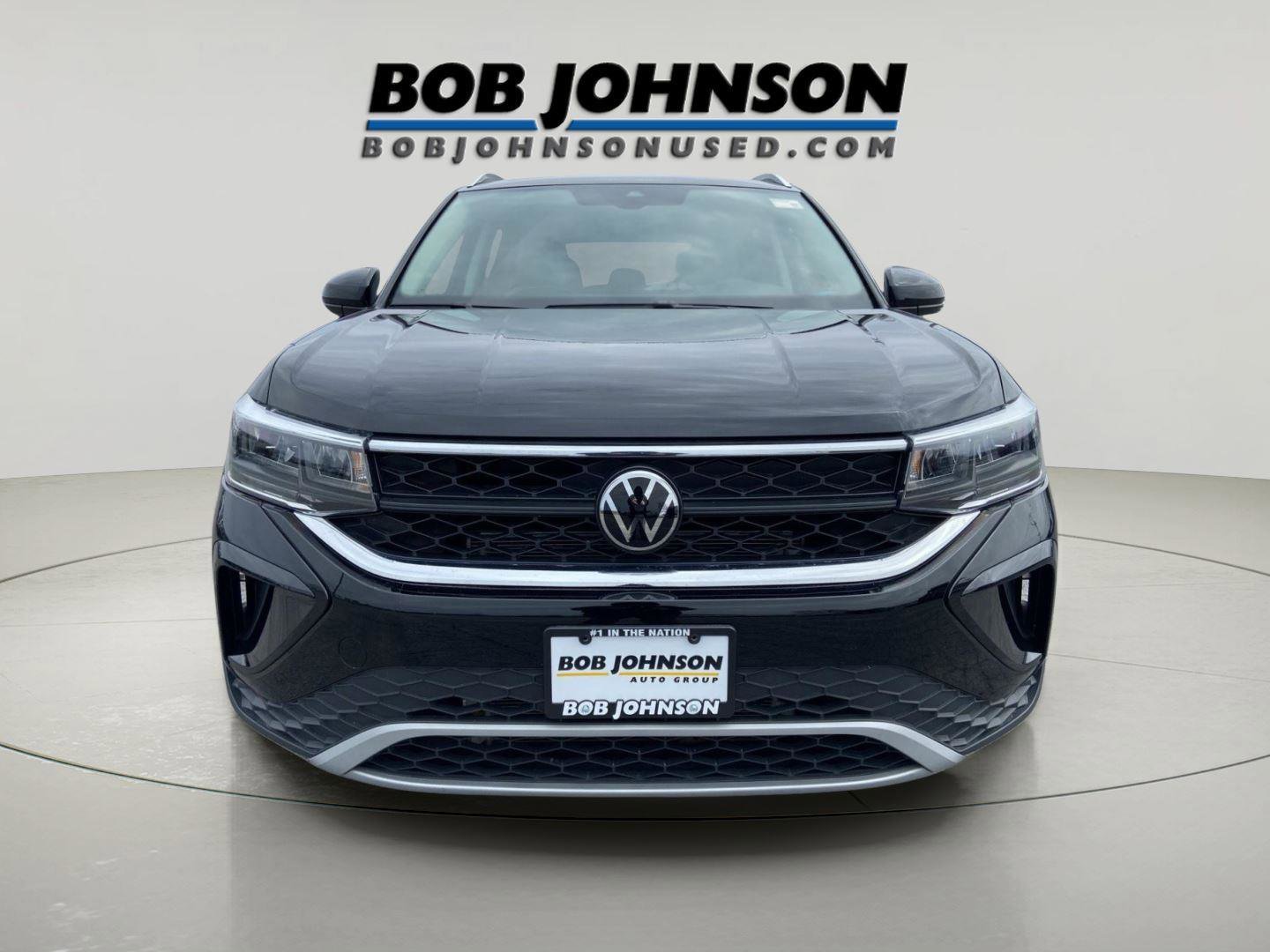 Used 2024 Volkswagen Taos SE image 8