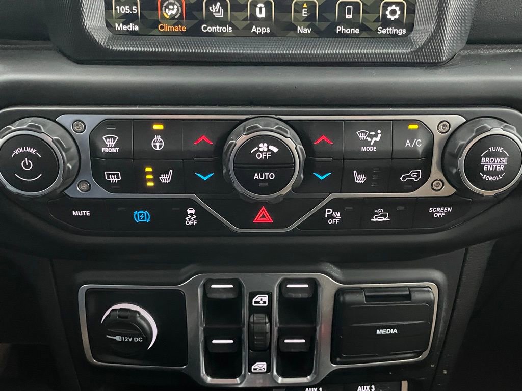 Used 2021 Jeep Wrangler Unlimited Sahara w/ Cold Weather Group image 20