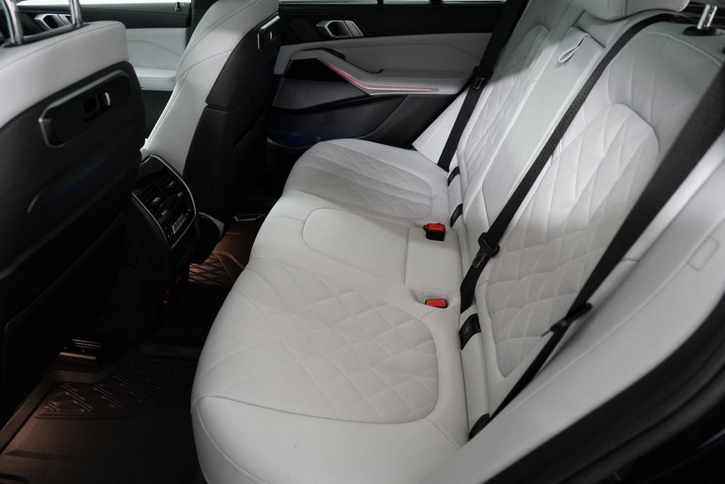 Used 2025 BMW X5 M60i w/ Executive Package AWD/4WD image 21