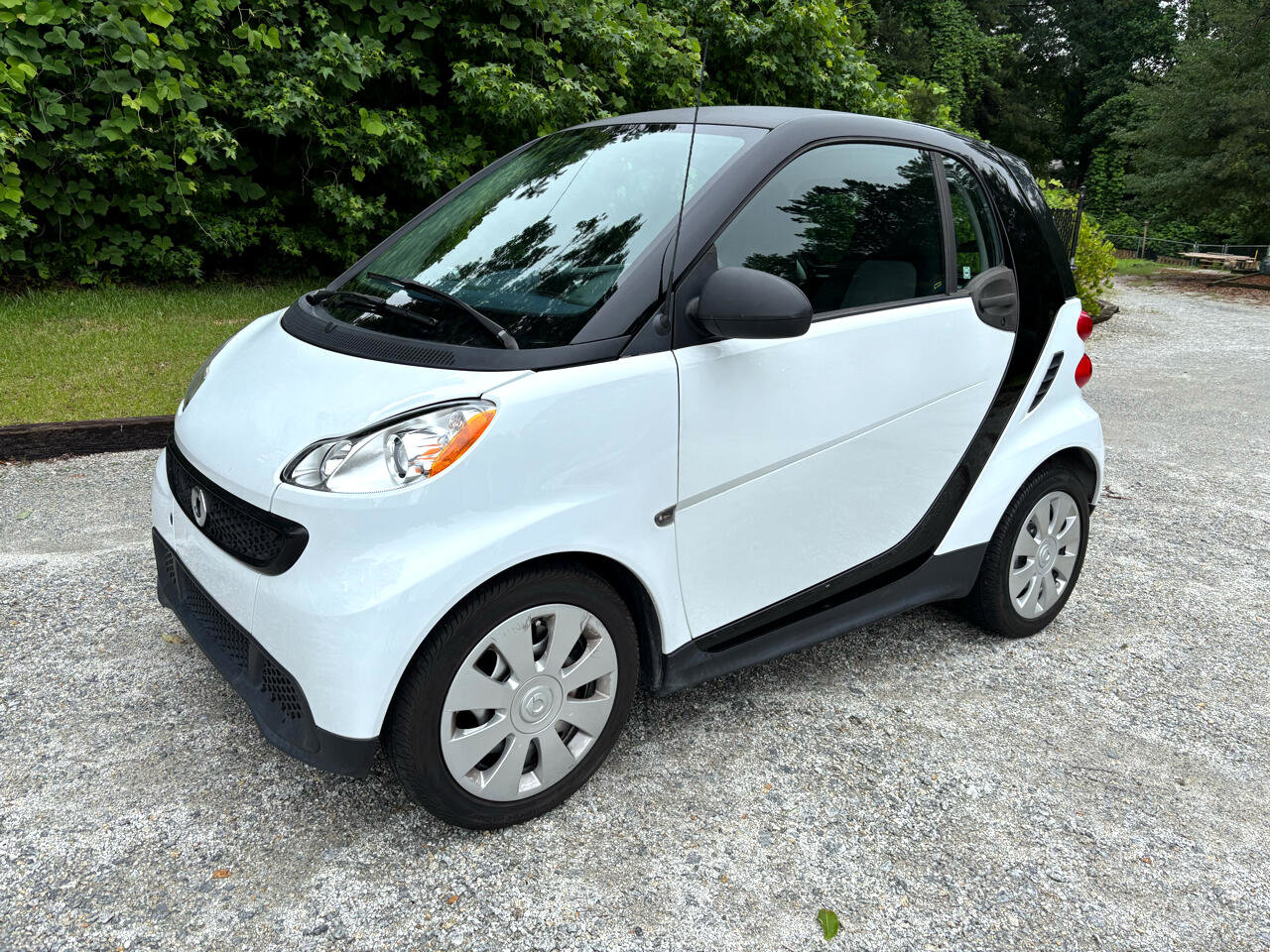 Used 2015 smart fortwo pure image 6