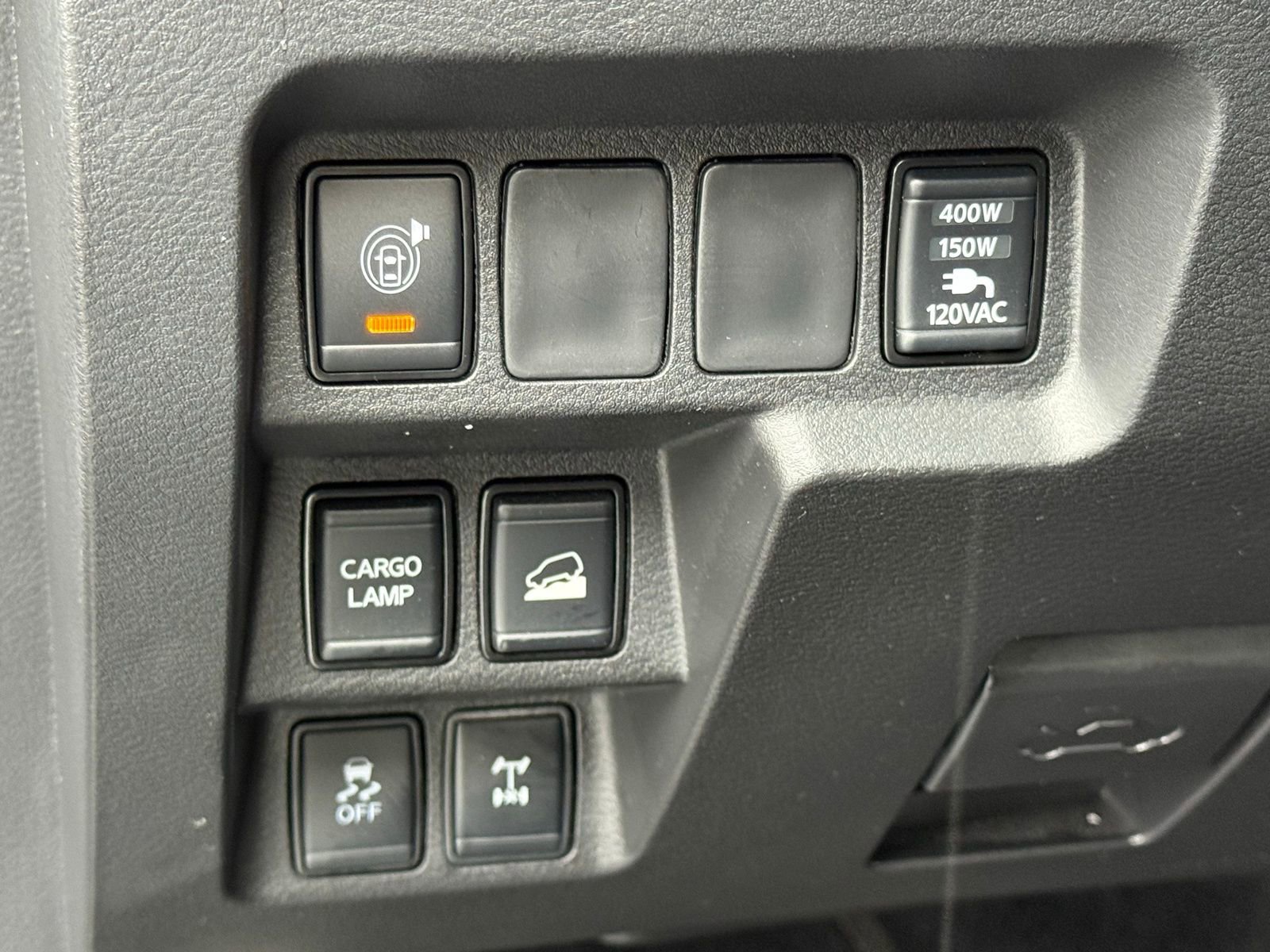 Used 2024 Nissan Frontier PRO-4X w/ Pro Convenience Package image 40