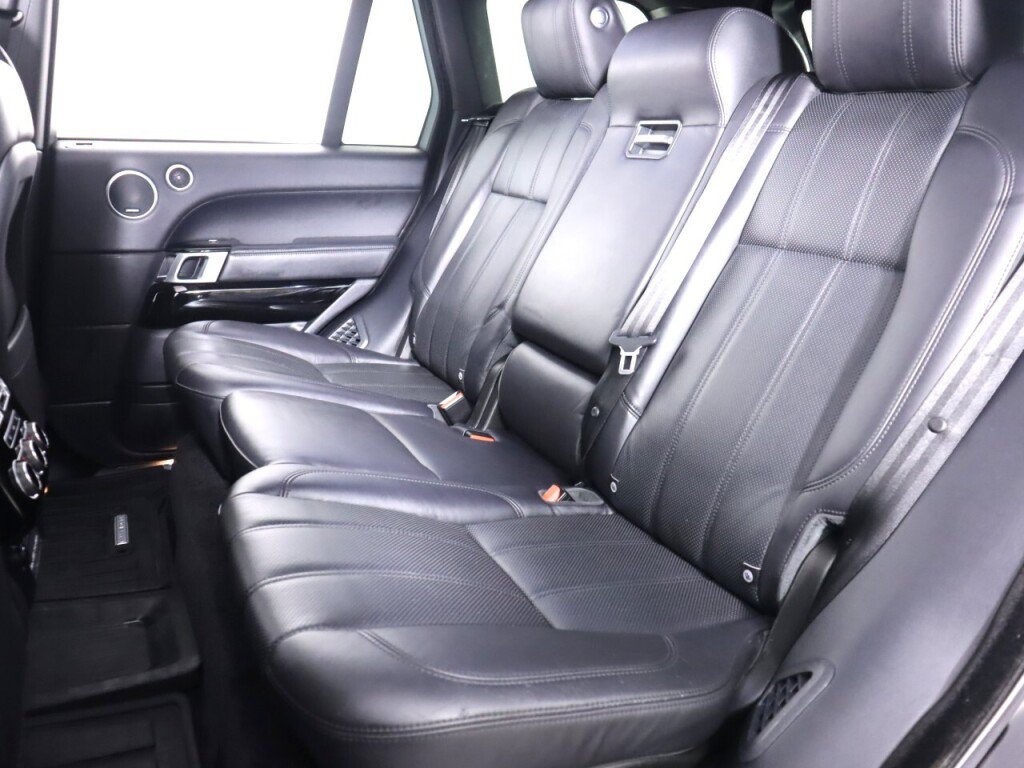 Used 2017 Land Rover Range Rover HSE AWD/4WD image 37