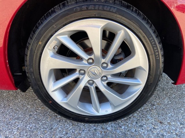 Used 2017 Acura ILX image 4