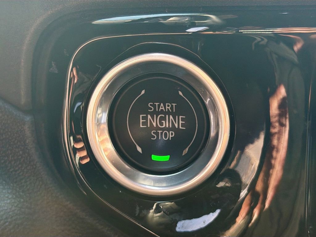 Used 2023 Chevrolet Silverado 1500 LT Trail Boss w/ Protection Package image 33