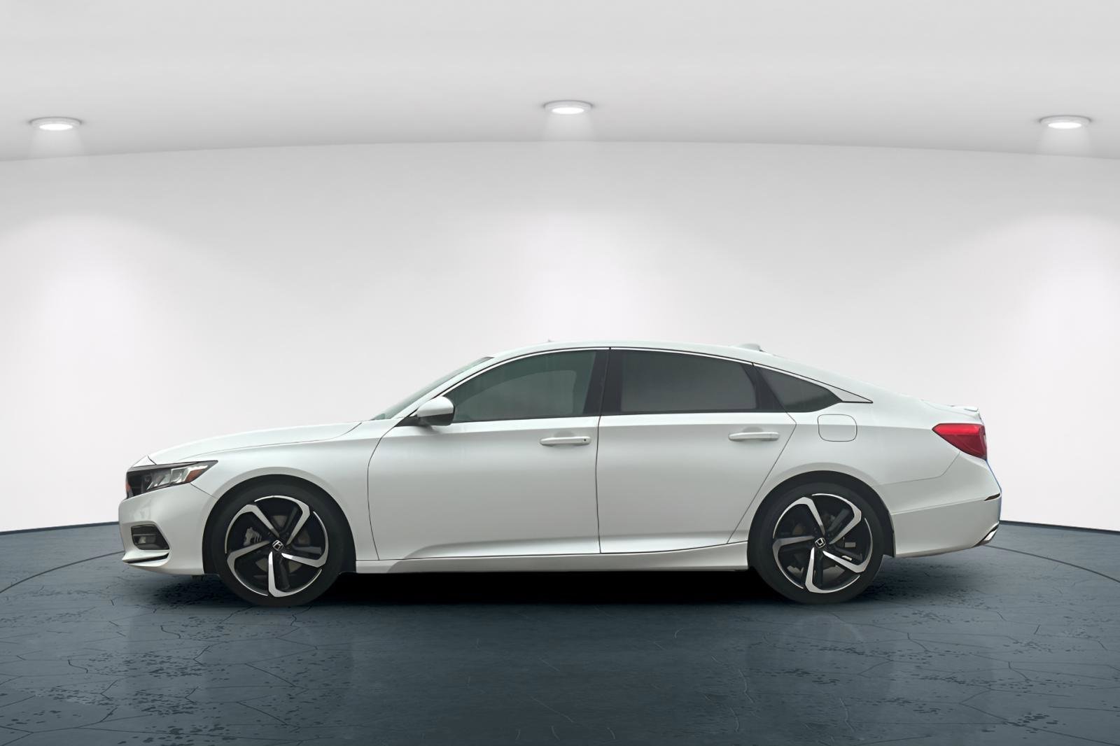 Certified 2020 Honda Accord Sport image 3