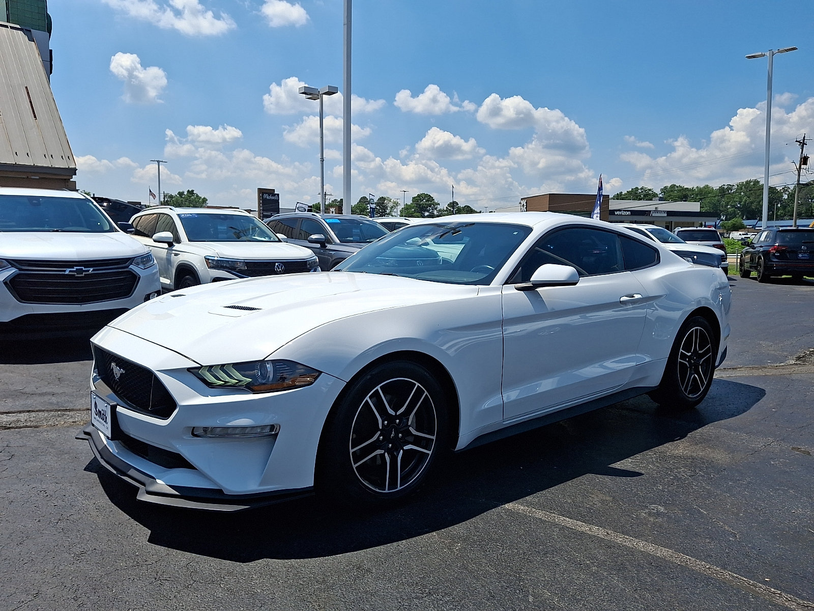 Used 2022 Ford Mustang Premium RWD image 3