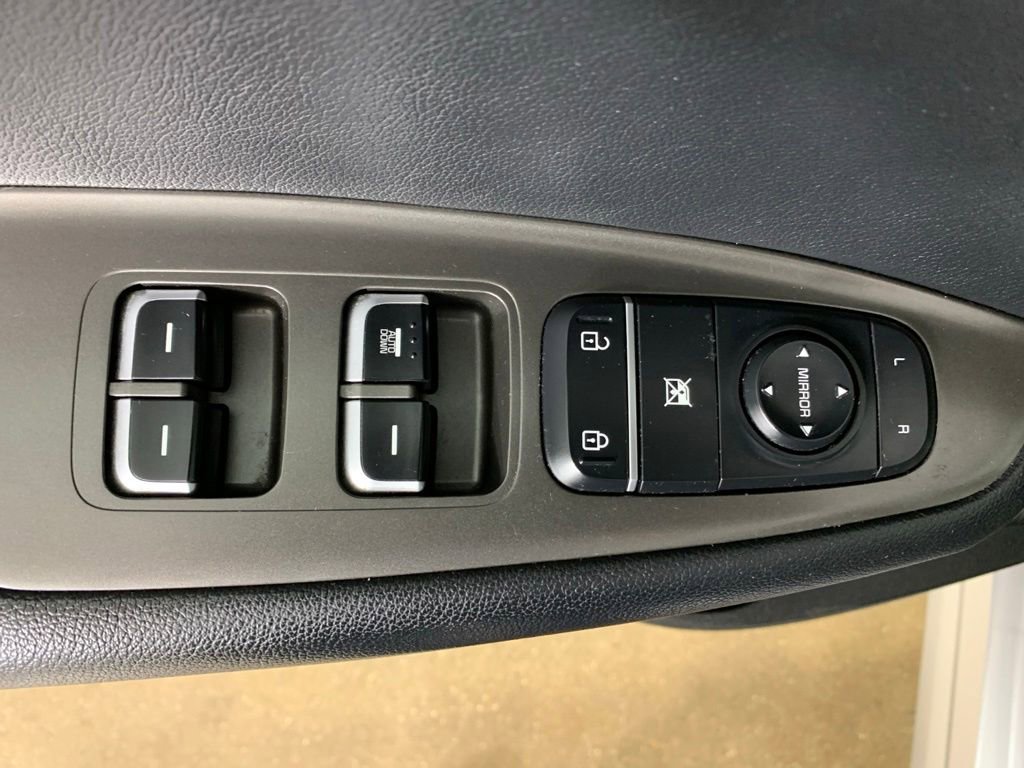 Used 2019 Kia Optima LX w/ LX 17" Wheel Package FWD image 17