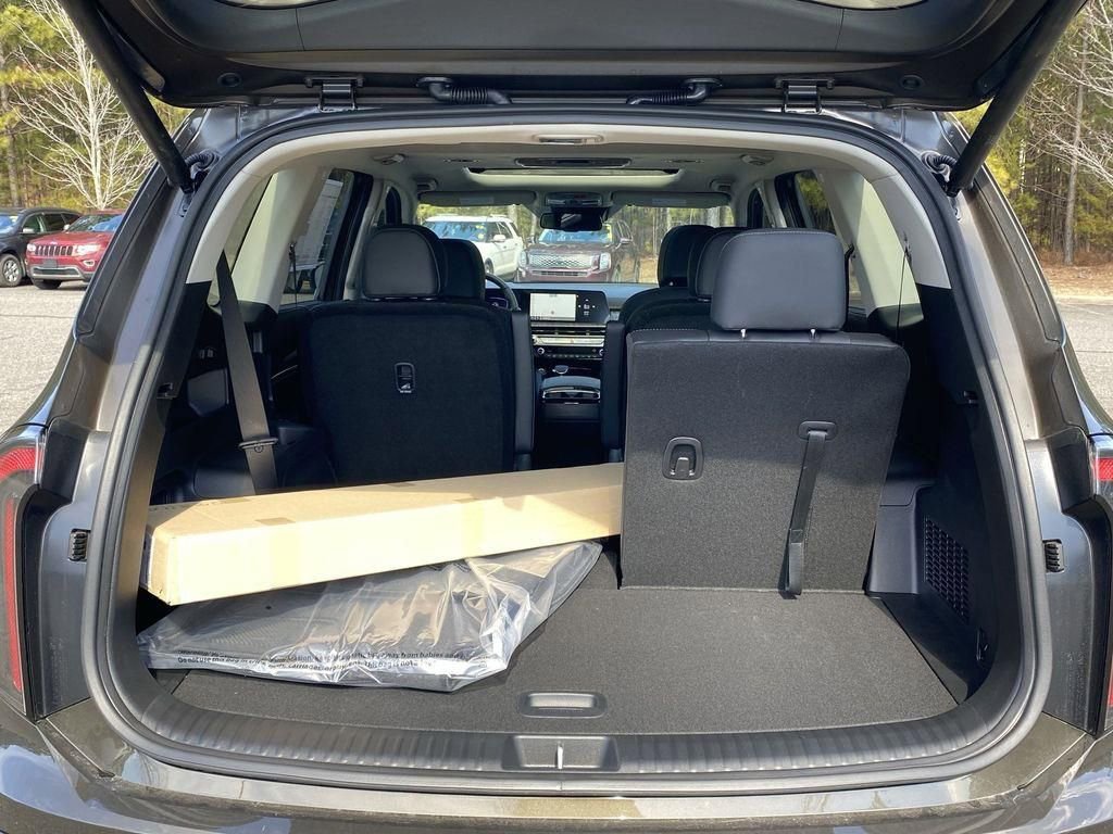 New 2025 Kia Telluride EX w/ EX Captain's Chair Package image 22