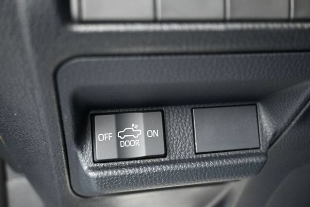 Used 2025 Toyota Tacoma SR5 RWD image 23