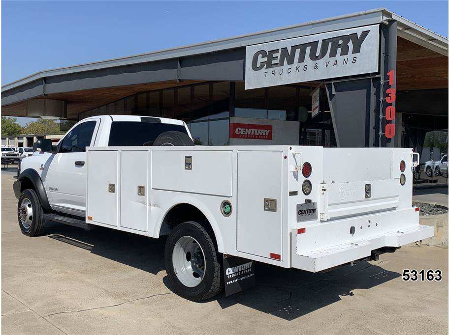 Used 2022 RAM 5500 Tradesman RWD image 6
