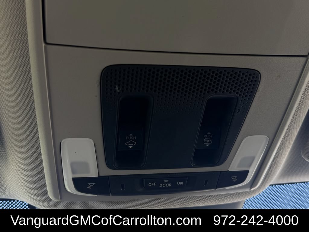 Used 2025 Honda Pilot Touring image 22