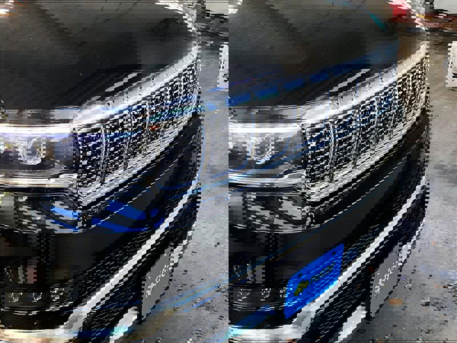 Used 2022 Jeep Grand Wagoneer Series I image 33