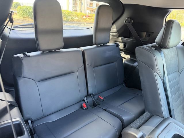 Used 2023 Mitsubishi Outlander SE image 34