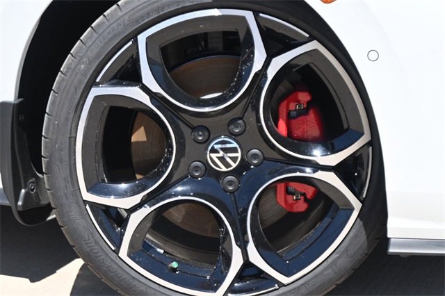 New 2025 Volkswagen GTI Autobahn image 6
