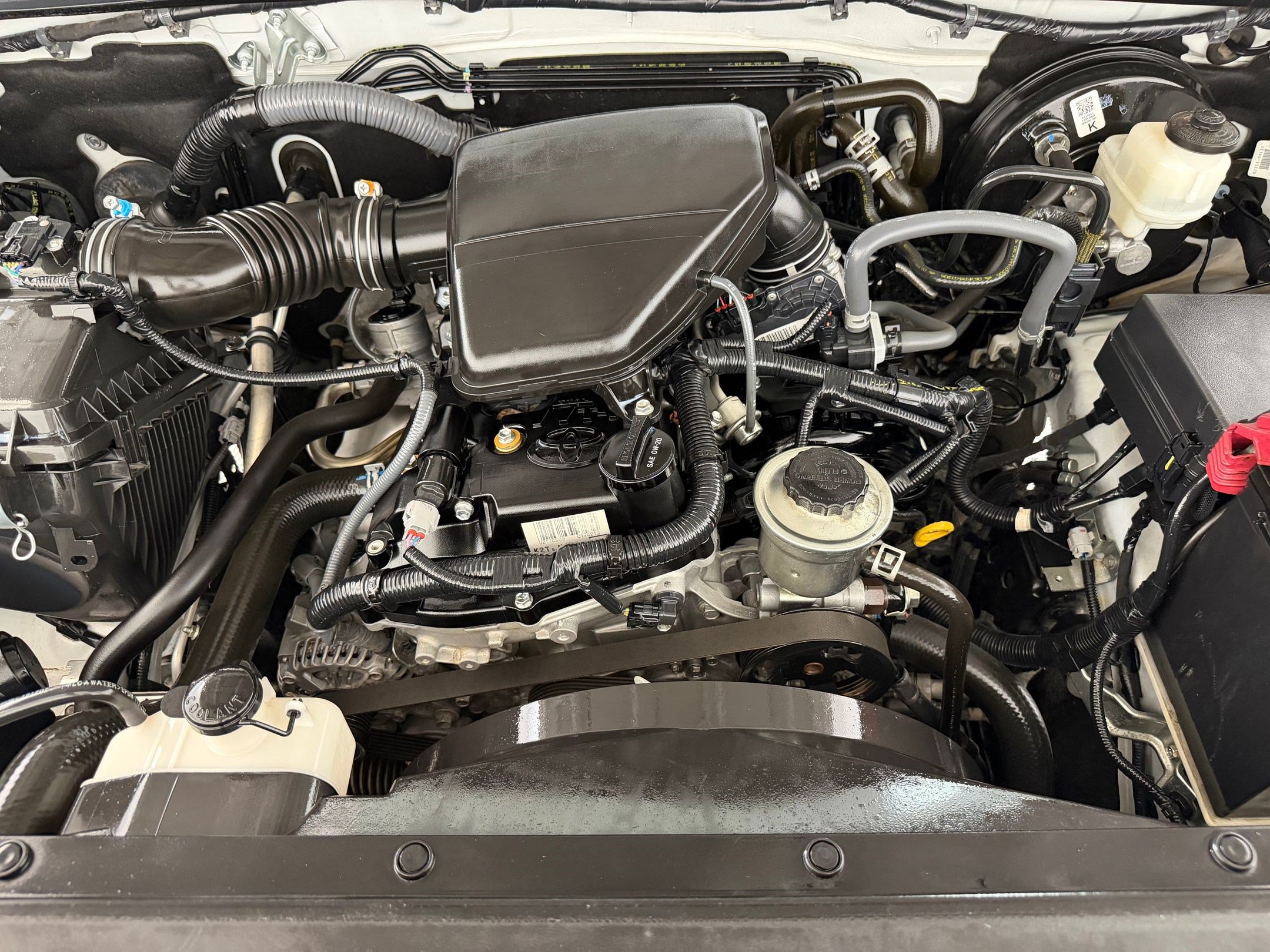 Used 2020 Toyota Tacoma SR AWD/4WD image 31