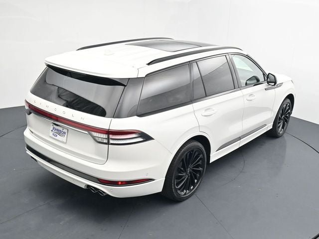 Used 2023 Lincoln Aviator Reserve w/ Equipment Group 201A AWD/4WD image 29