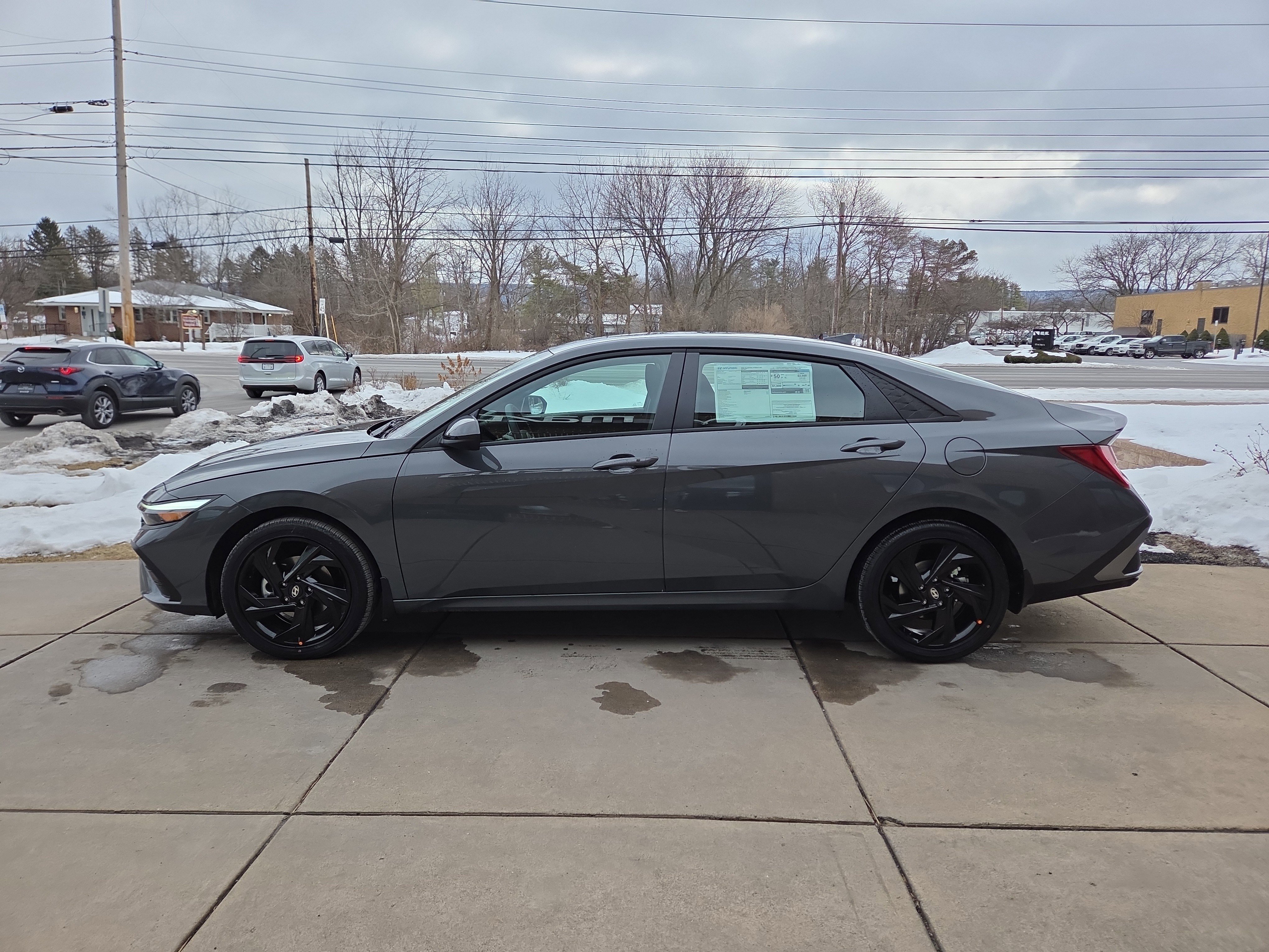 New 2026 Hyundai Elantra Sport image 7
